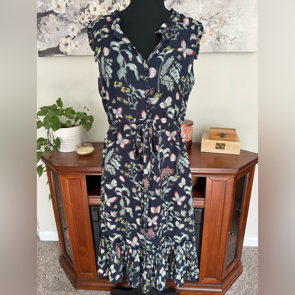 a new day Dresses & Skirts - Blue Flower Bird Summer Dress - Size Medium